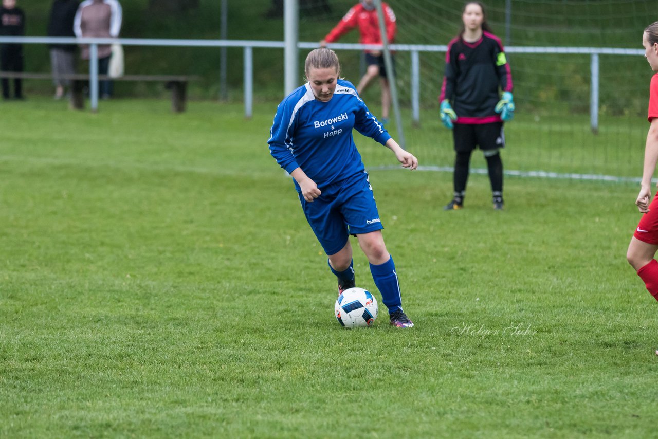 Bild 197 - wCJ SV Steinhorst/Labenz - VfL Oldesloe : Ergebnis: 18:0